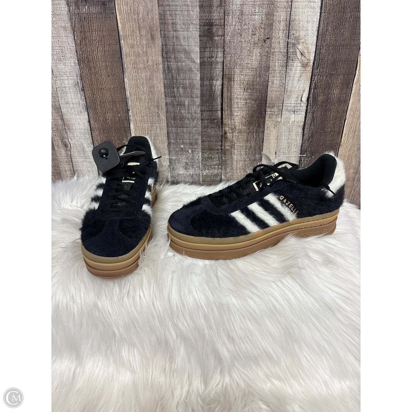 Shoes Athletic By Adidas In Black, Size: 10