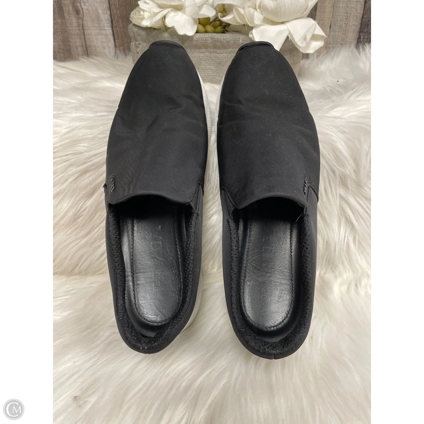 Shoes Luxury Designer By Prada In Black, Size: 9.5