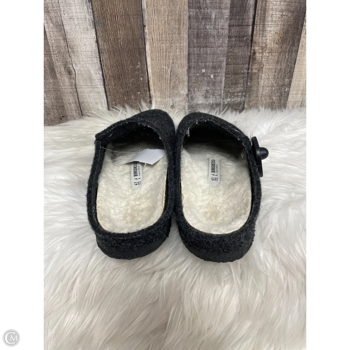 Shoes Flats By Birkenstock In Grey, Size: 10