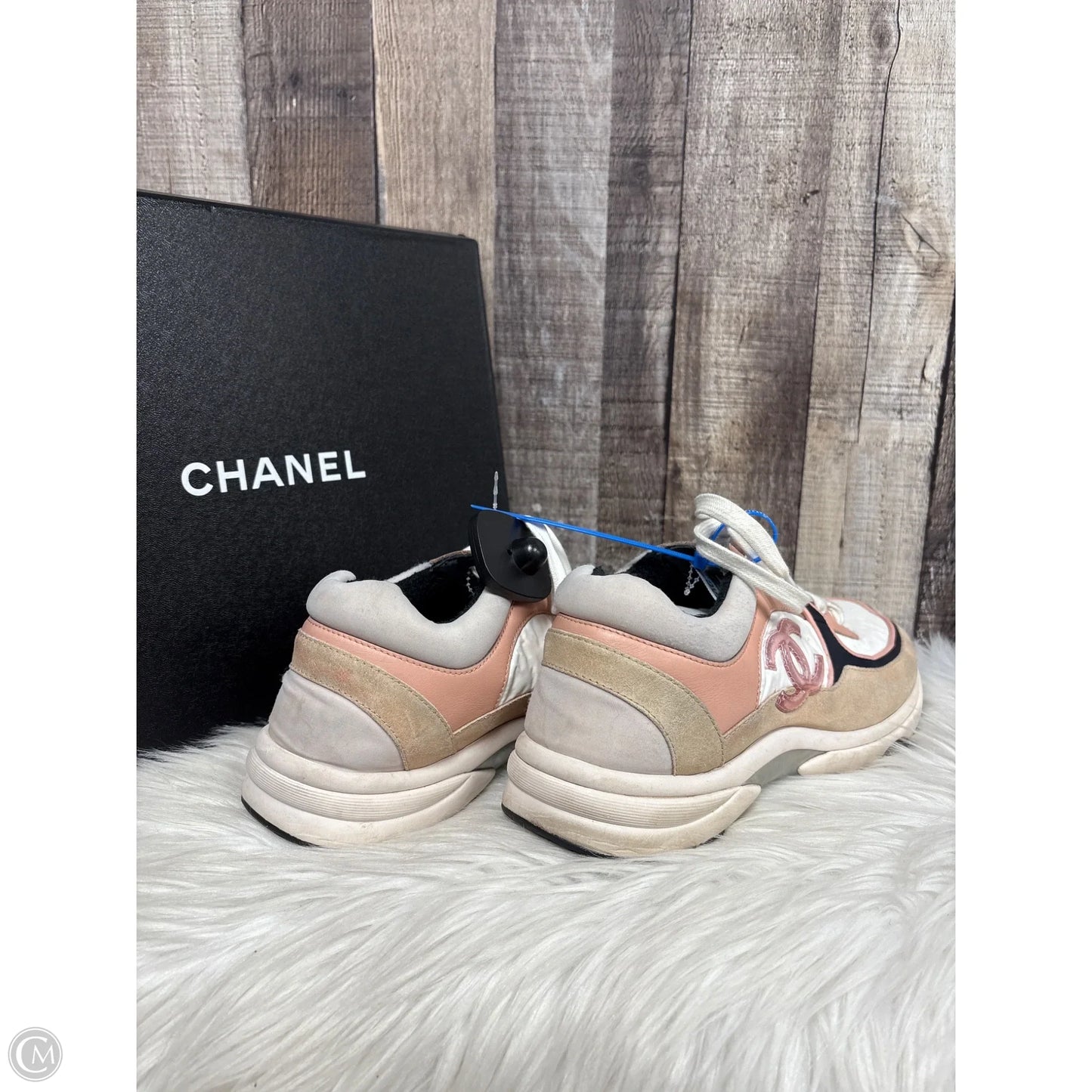 Shoes Luxury Designer By Chanel In Pink & White, Size: 9.5