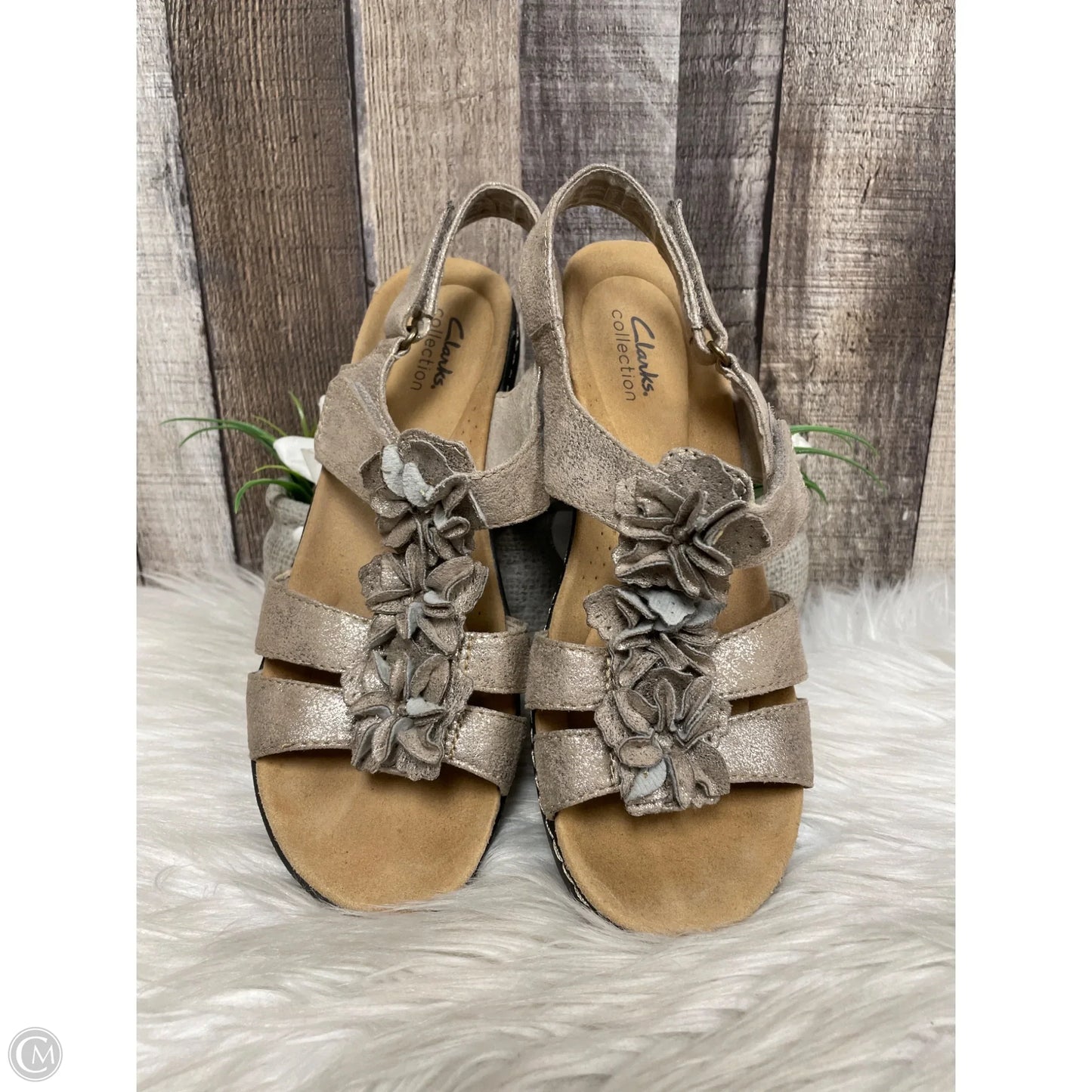 Sandals Heels Wedge By Clarks In Silver, Size: 8.5