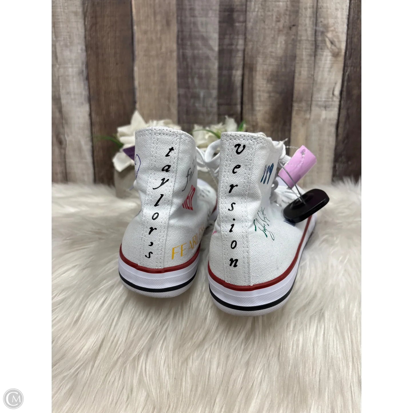 Shoes Sneakers By Cmf In White, Size: 8