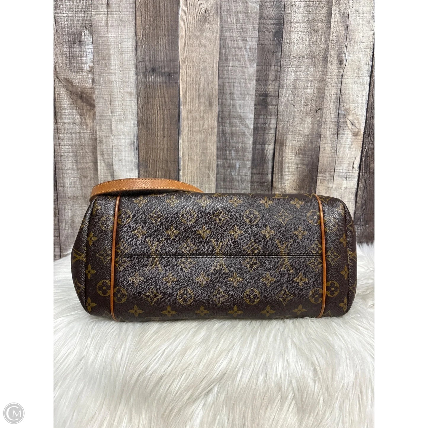 Handbag Luxury Designer By Louis Vuitton, Size: Large