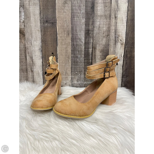 Shoes Heels Block By Cmf In Tan, Size: 7
