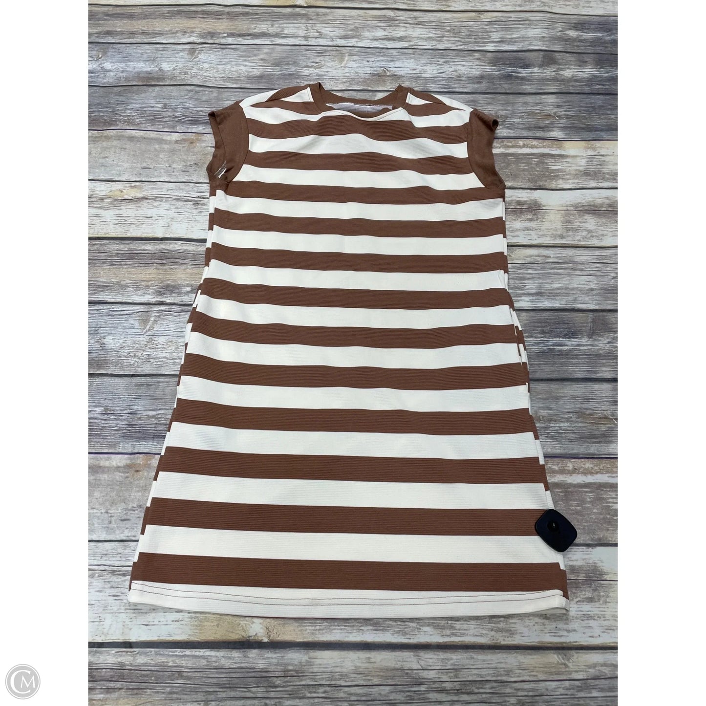 Dress Casual Short By Cmf In Striped Pattern, Size: S