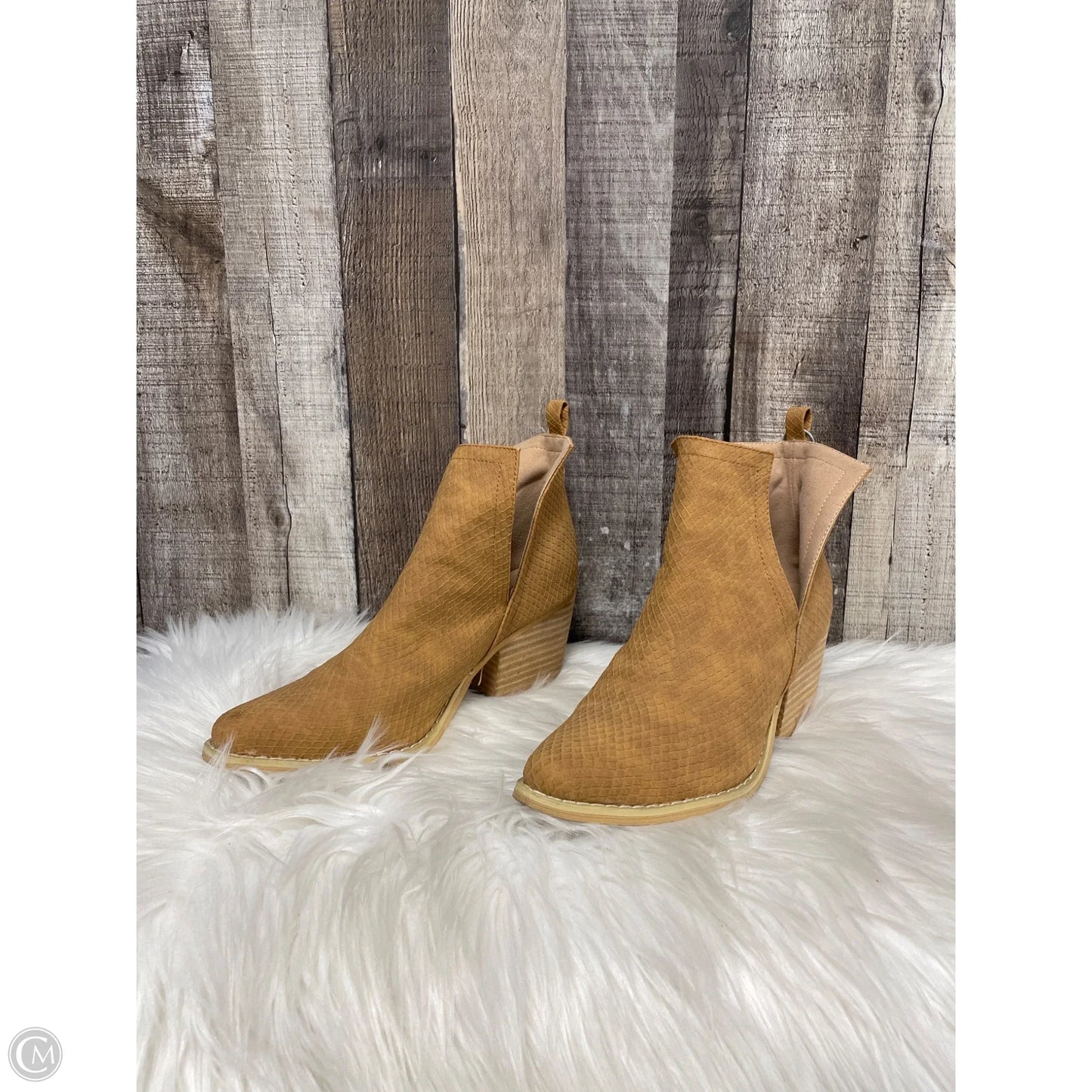 Boots Ankle Heels By Cme In Tan, Size: 7.5