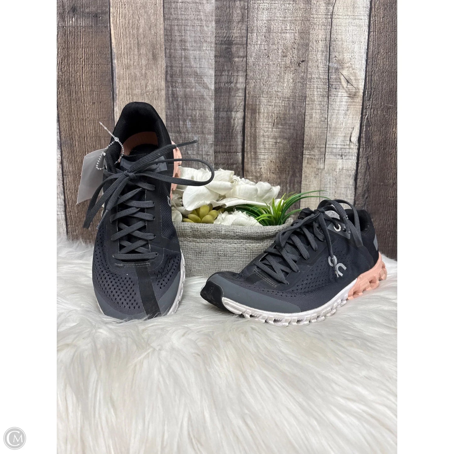 Shoes Athletic By On Cloud In Black, Size: 6