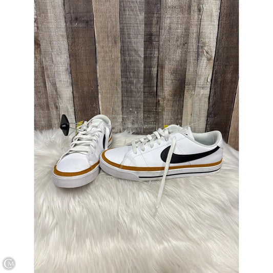 Shoes Sneakers By Nike In White, Size: 8.5
