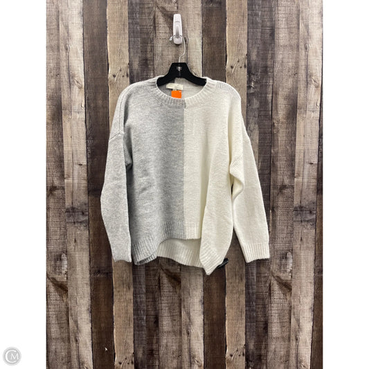 Sweater By Clothes Mentor In Grey & White, Size: S