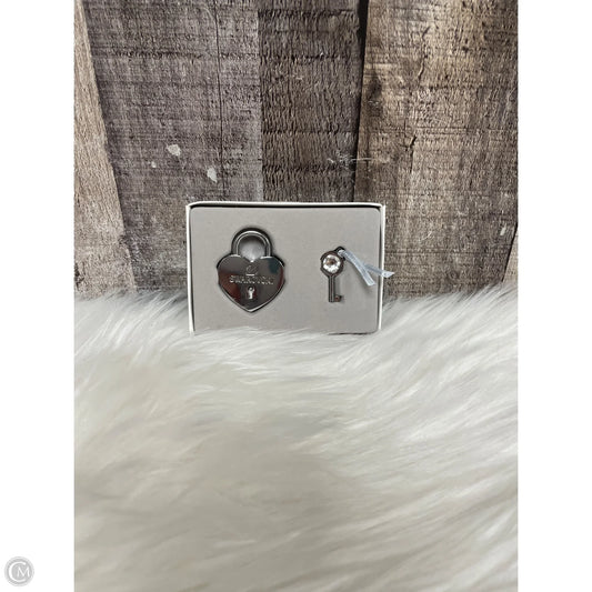 Accessory Designer Tag By Swarovski