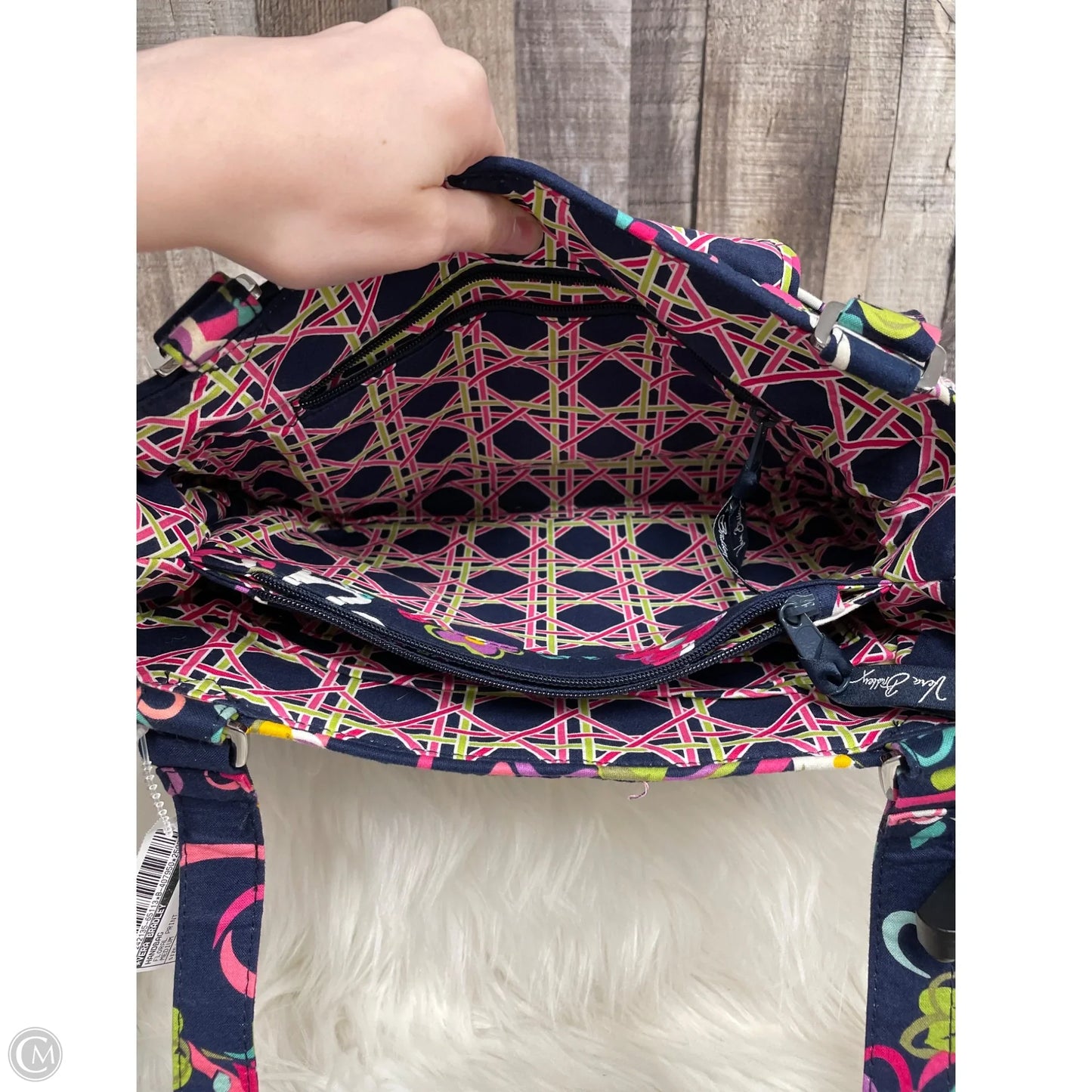 Handbag By Vera Bradley, Size: Medium