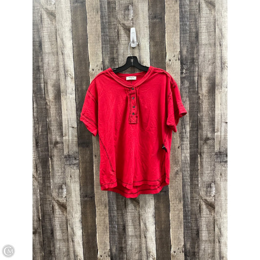 Top Short Sleeve By Zenana Outfitters In Red, Size: S