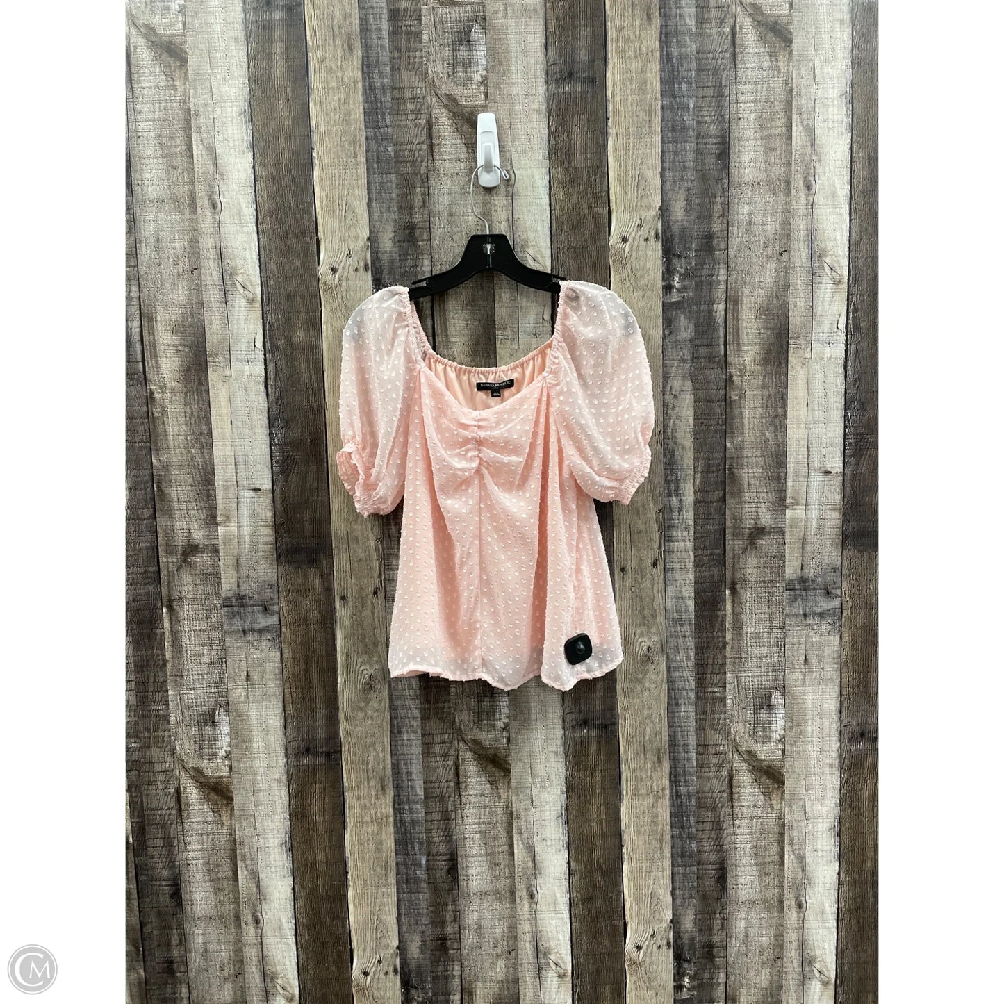Top Short Sleeve By Banana Republic In Peach, Size: Xs