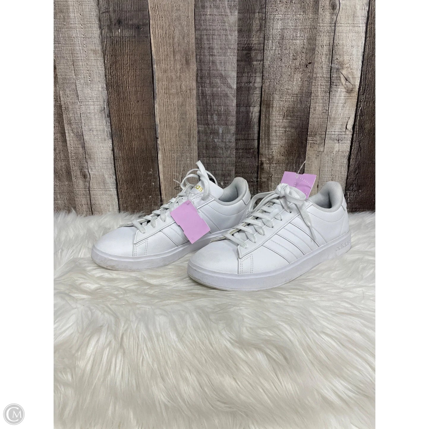 Shoes Athletic By Adidas In White, Size: 8.5
