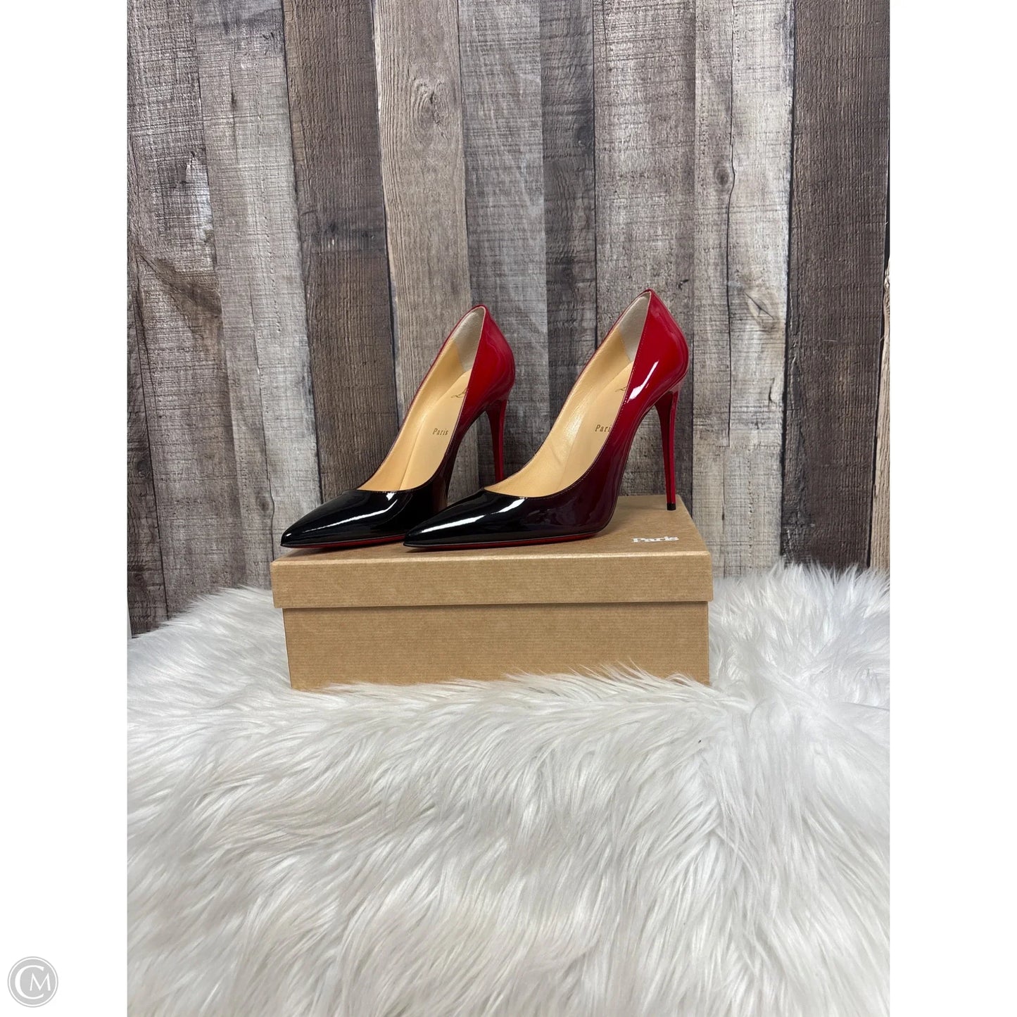 Shoes Luxury Designer By Christian Louboutin In Black & Red, Size: 9.5