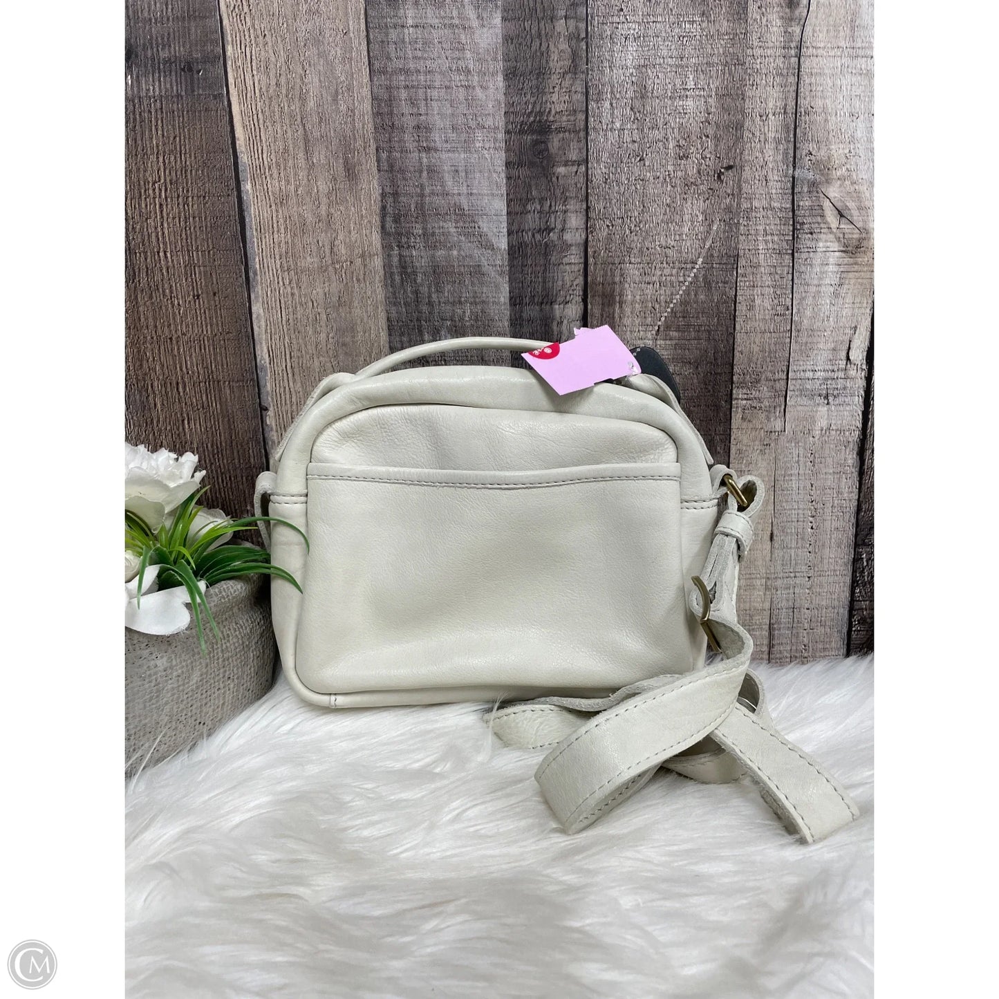 Crossbody Leather By Margot, Size: Medium