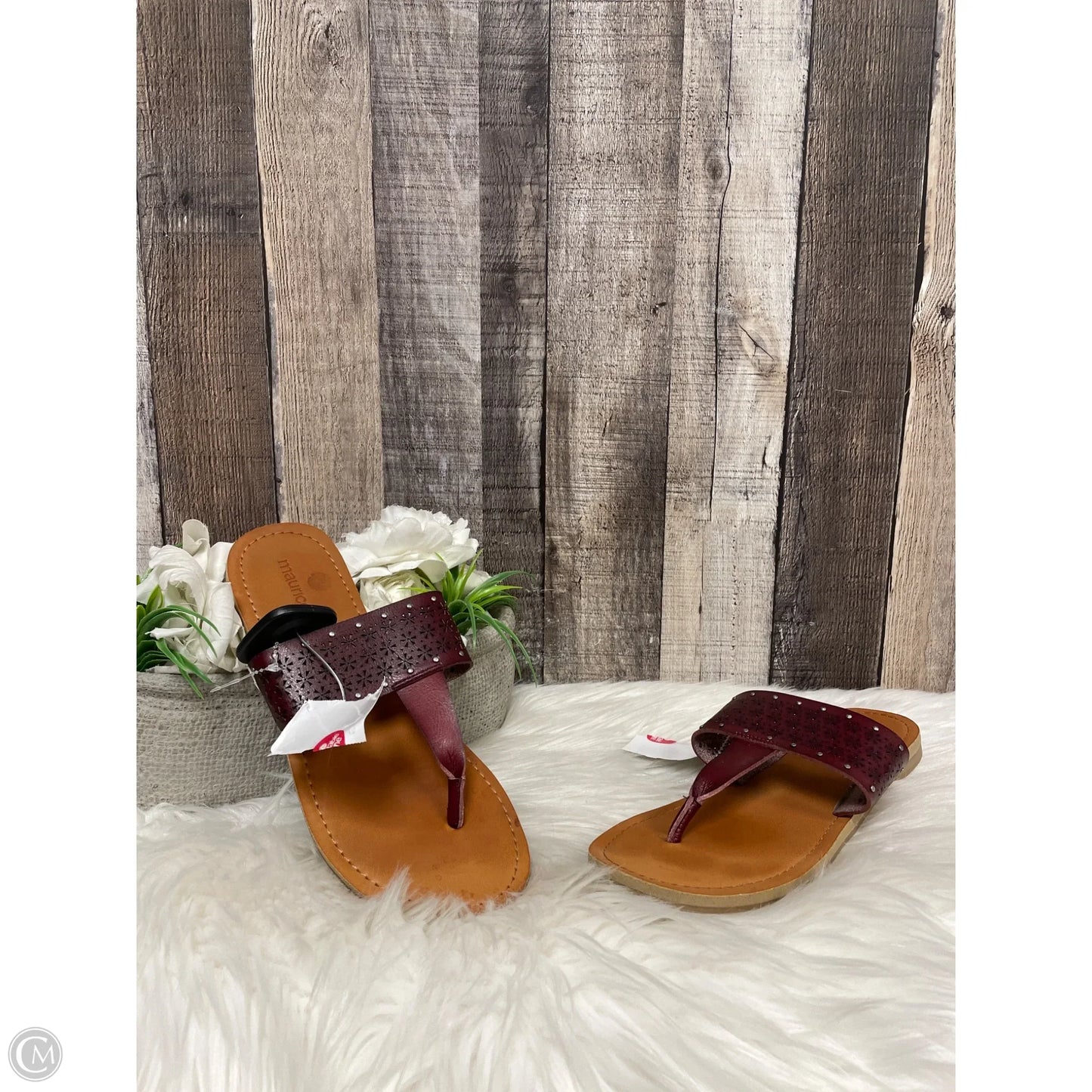 Sandals Flats By Maurices In Maroon, Size: 8