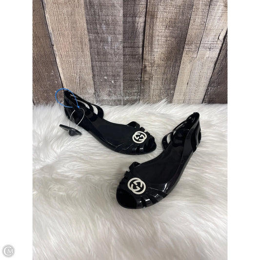 Sandals Luxury Designer By Gucci In Black, Size: 7