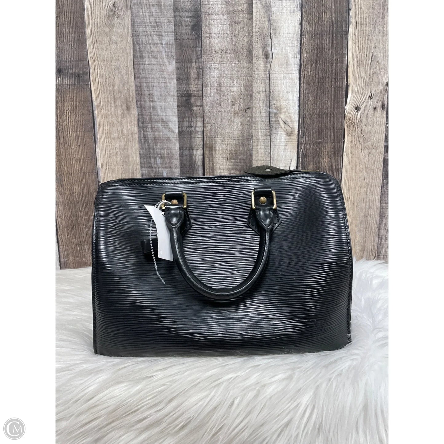 Handbag Luxury Designer By Louis Vuitton, Size: Medium