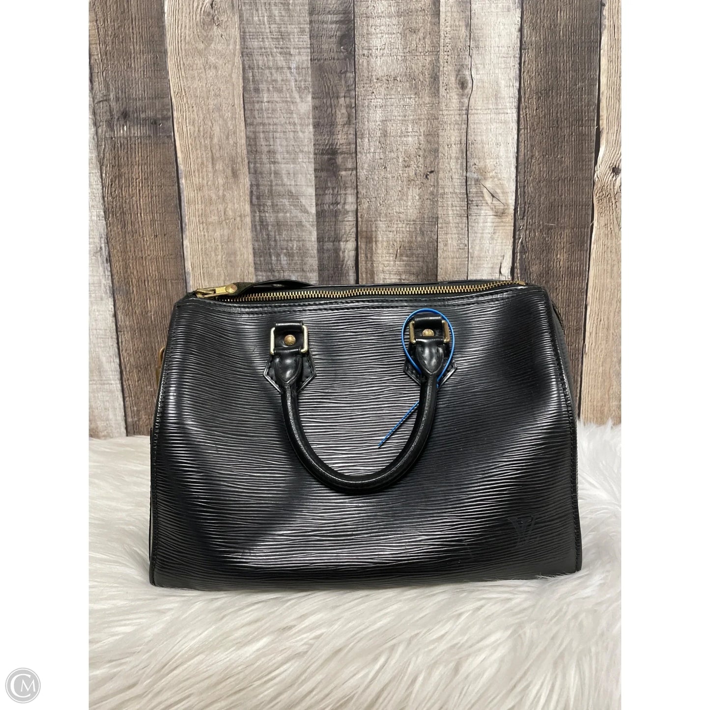 Handbag Luxury Designer By Louis Vuitton, Size: Medium