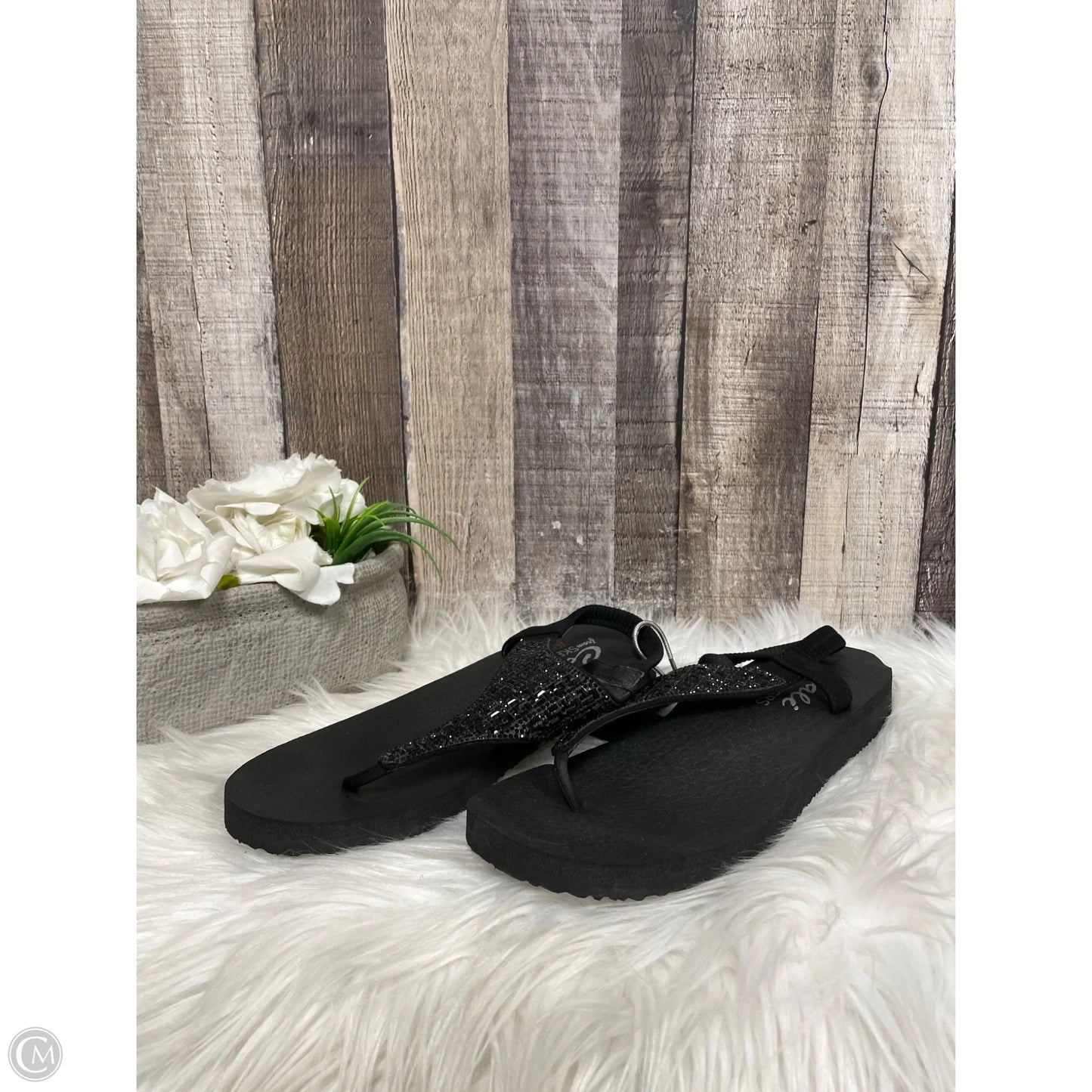 Sandals Flats By Skechers In Black, Size: 9