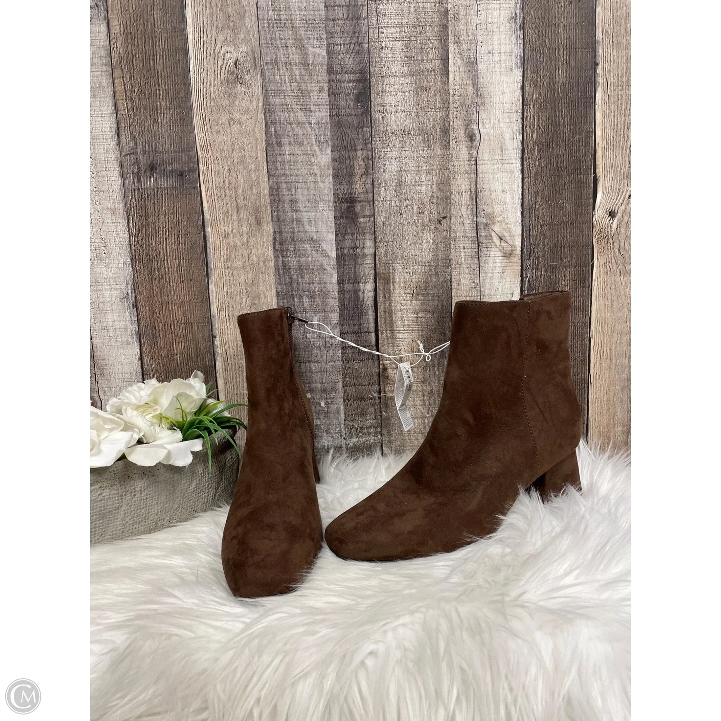 Boots Ankle Heels By Old Navy In Brown, Size: 8
