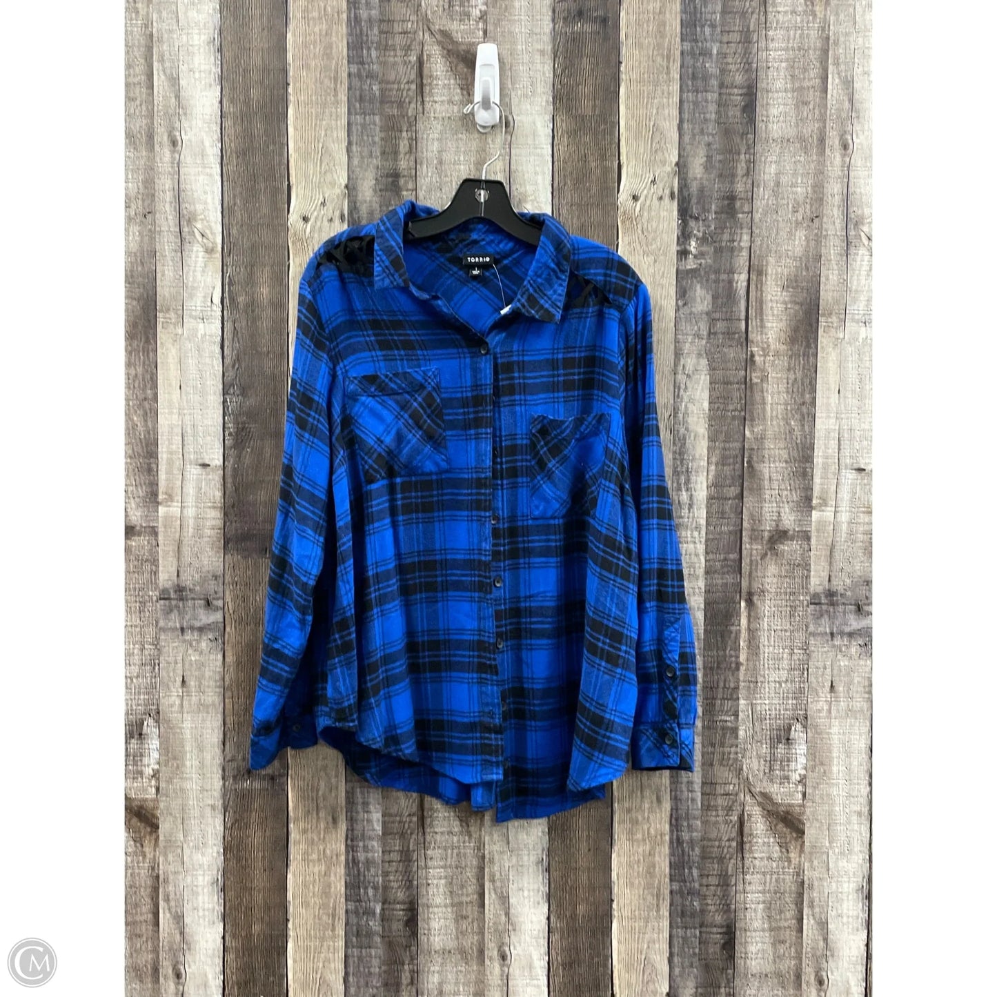 Top Long Sleeve By Torrid In Plaid Pattern, Size: 10