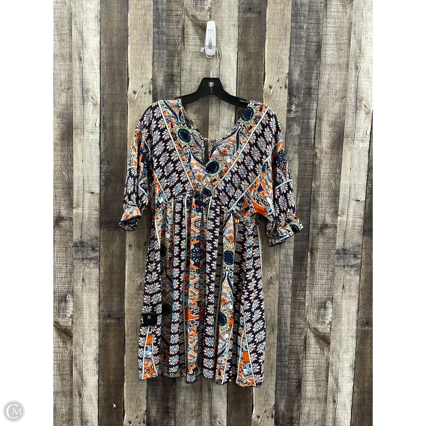 Dress Casual Short By Cmf In Multi-colored, Size: M