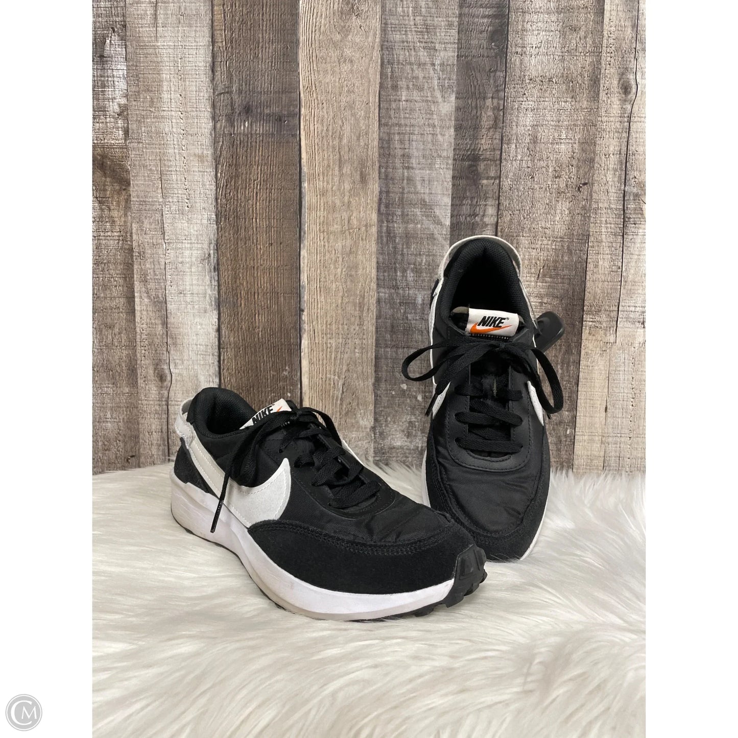 Shoes Athletic By Nike In Black, Size: 9