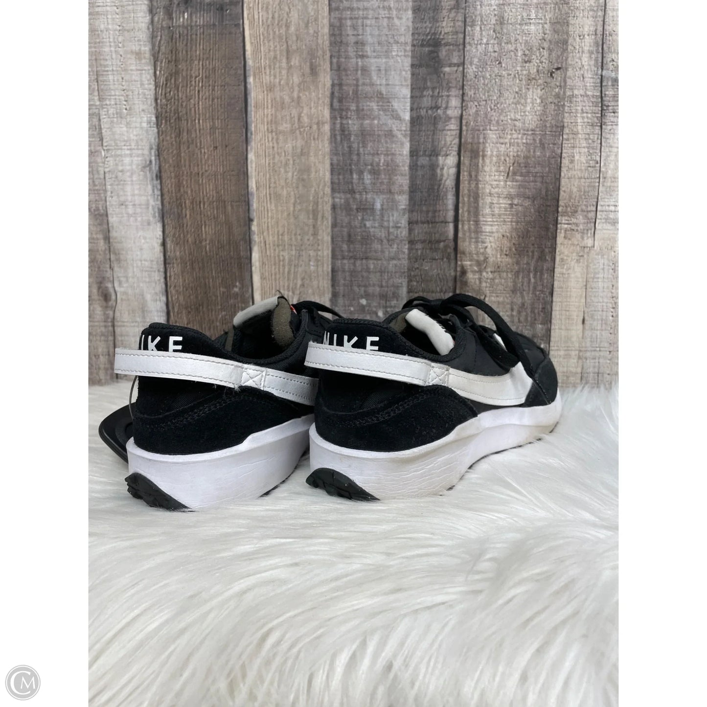 Shoes Athletic By Nike In Black, Size: 9