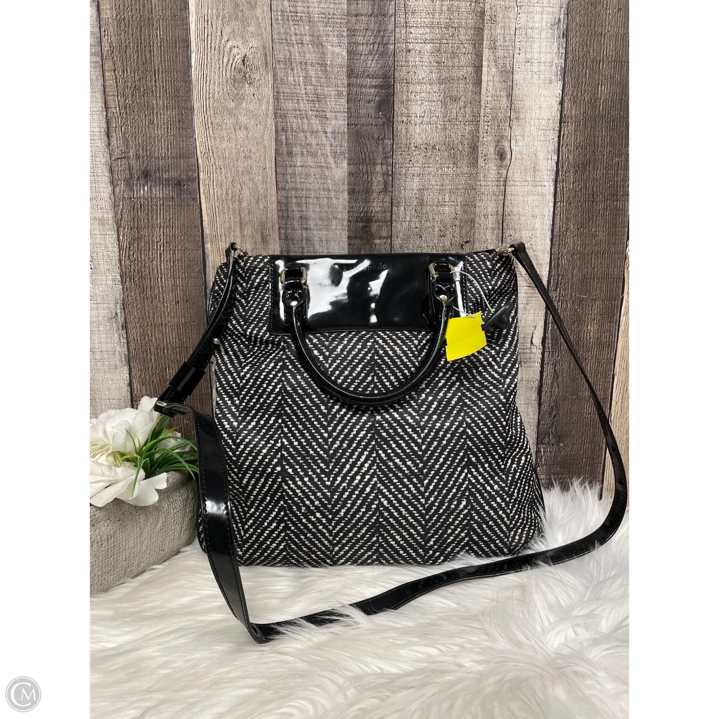 Handbag Designer By Kate Spade, Size: Large