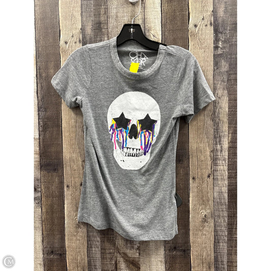 Top Short Sleeve By Charming Charlie In Grey, Size: S