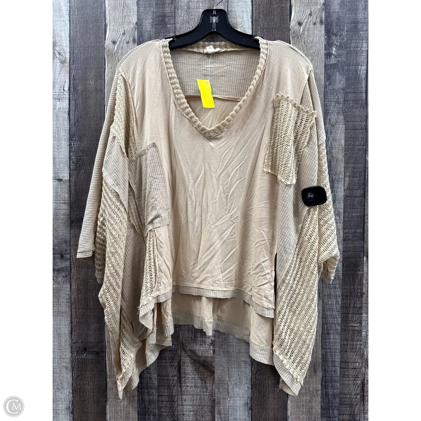Top Short Sleeve By Pol In Tan, Size: S