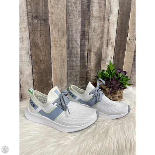 Shoes Athletic By New Balance In White, Size: 7.5