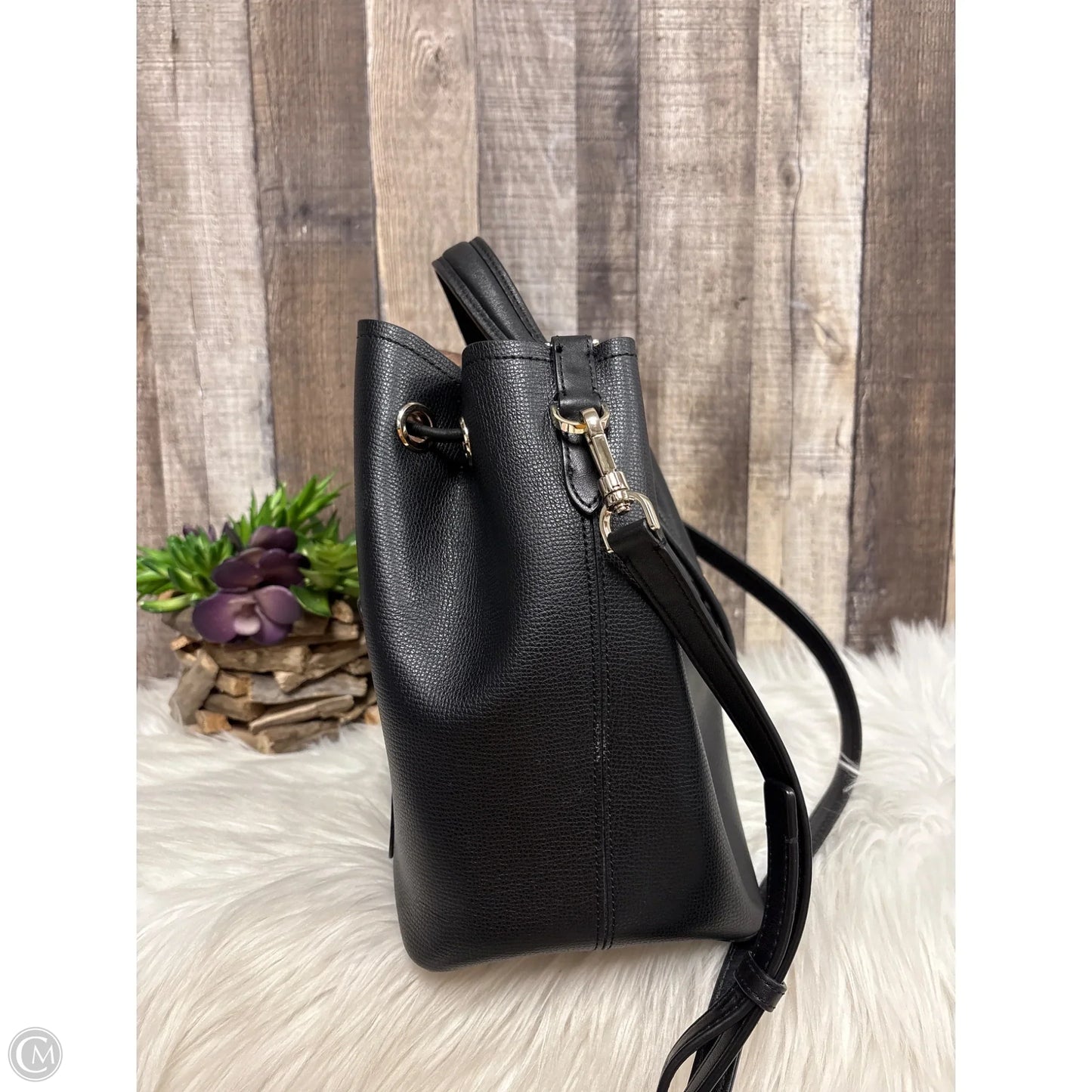 Crossbody Designer By Kate Spade, Size: Large