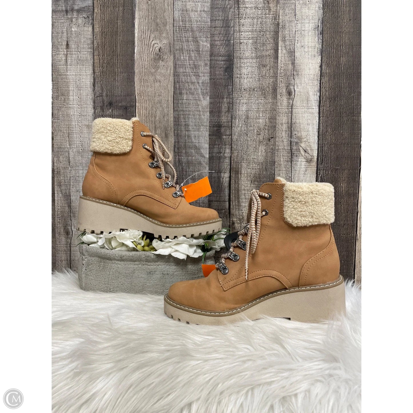 Boots Ankle Heels By Dolce Vita In Tan, Size: 8.5