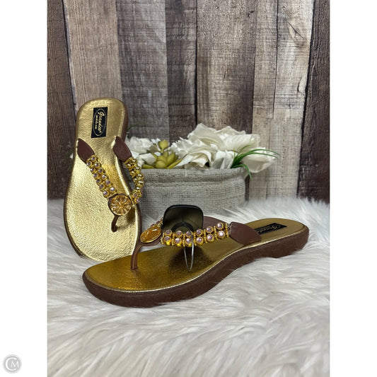 Shoes Flats By Cme In Gold, Size: 6