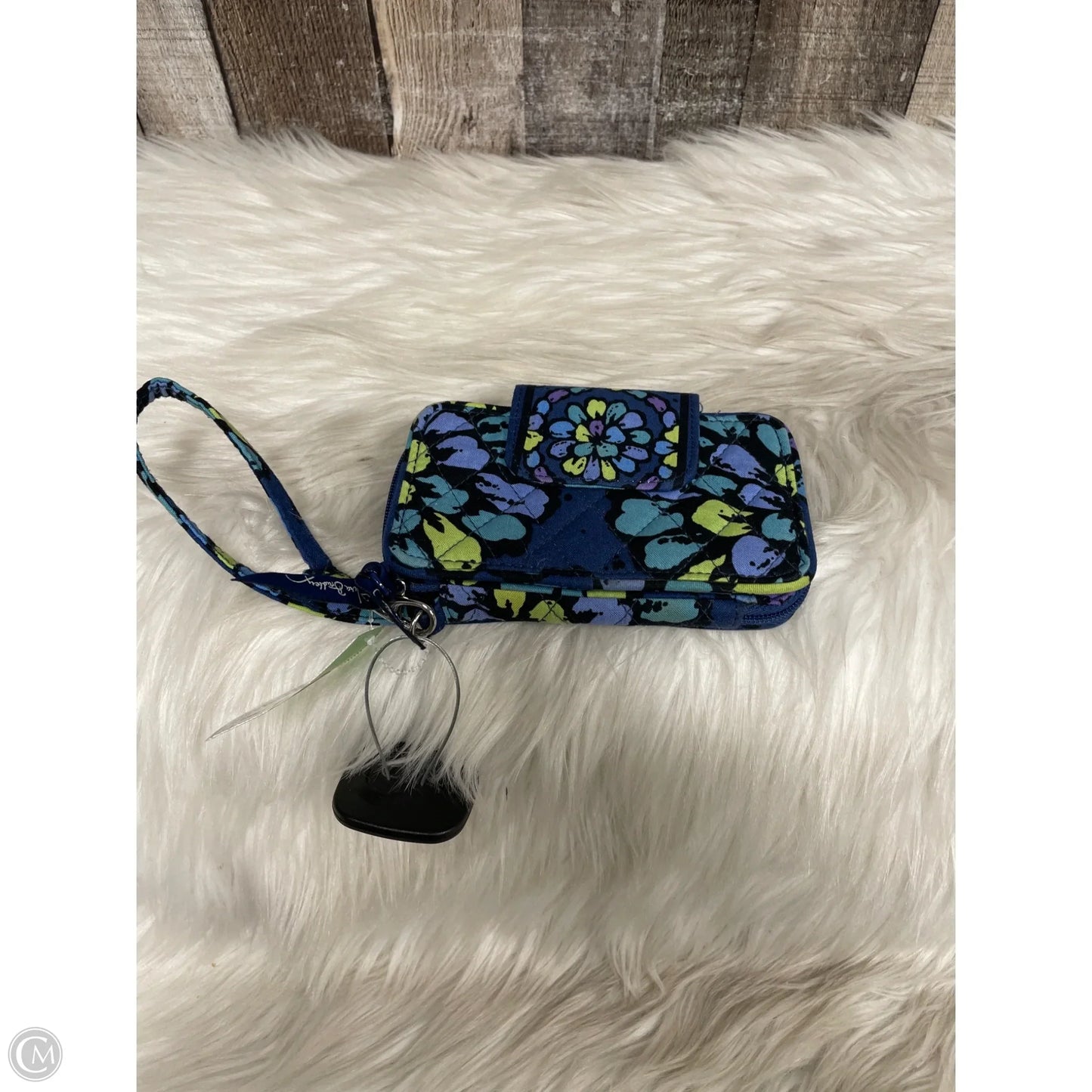 Wristlet By Vera Bradley, Size: Small