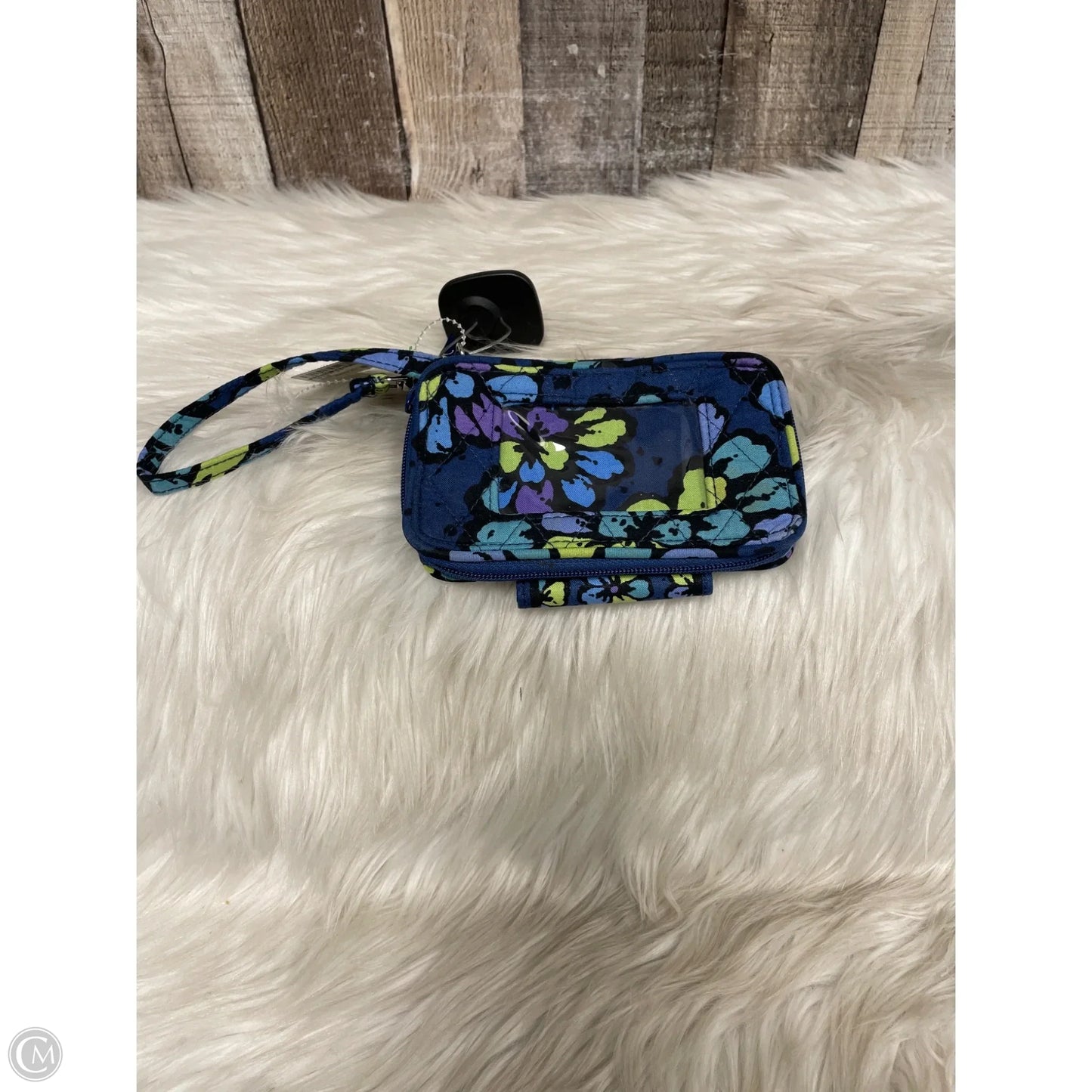 Wristlet By Vera Bradley, Size: Small
