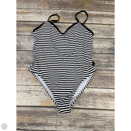 Swimsuit By Shade & Shore In Striped Pattern, Size: L