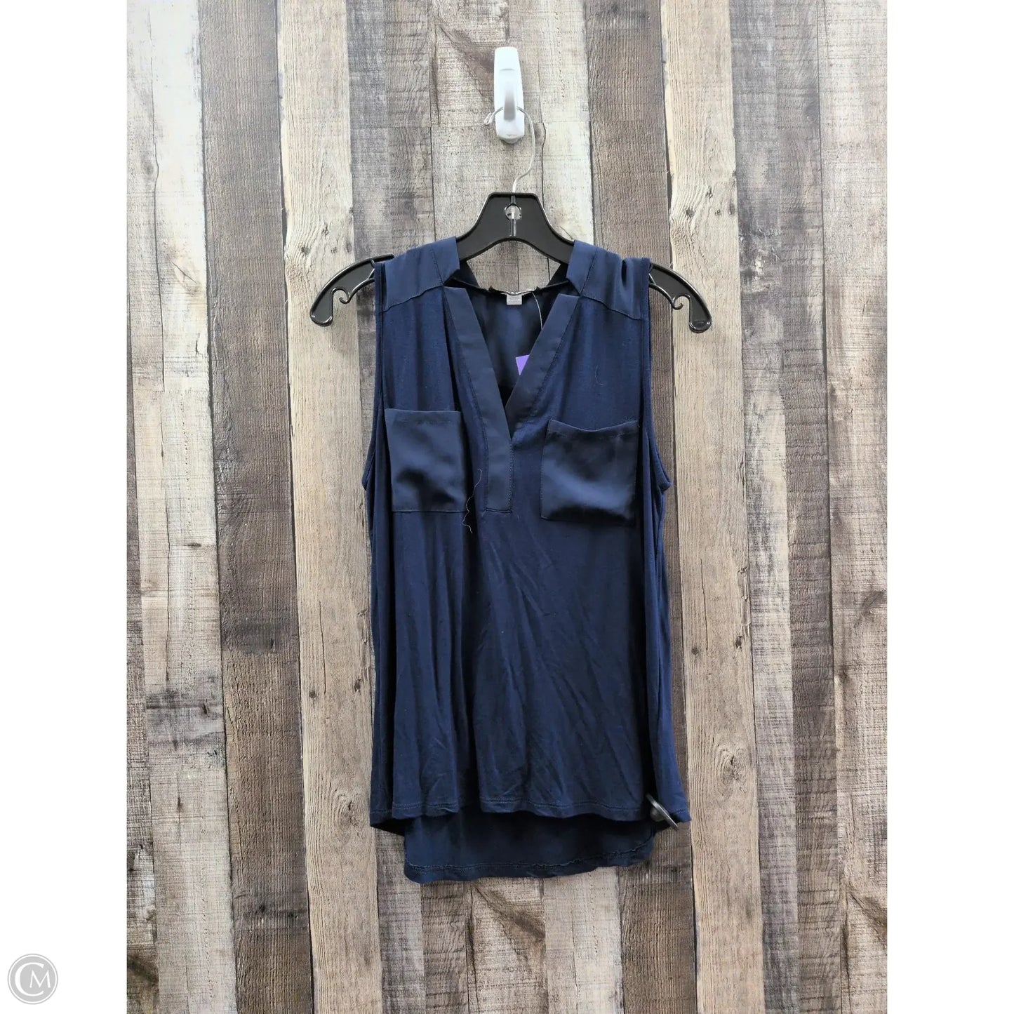 Top Sleeveless By Cable And Gauge In Navy, Size: S