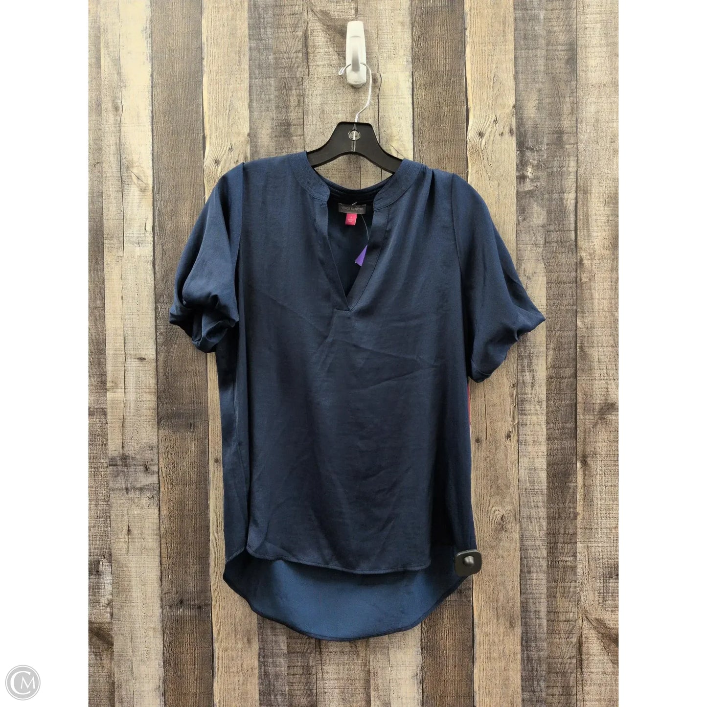 Top Short Sleeve By Vince Camuto In Navy, Size: S