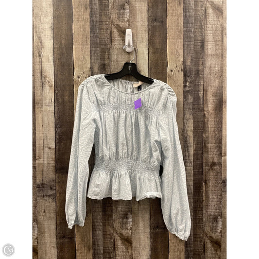 Top Long Sleeve By Universal Thread In Blue & White, Size: S