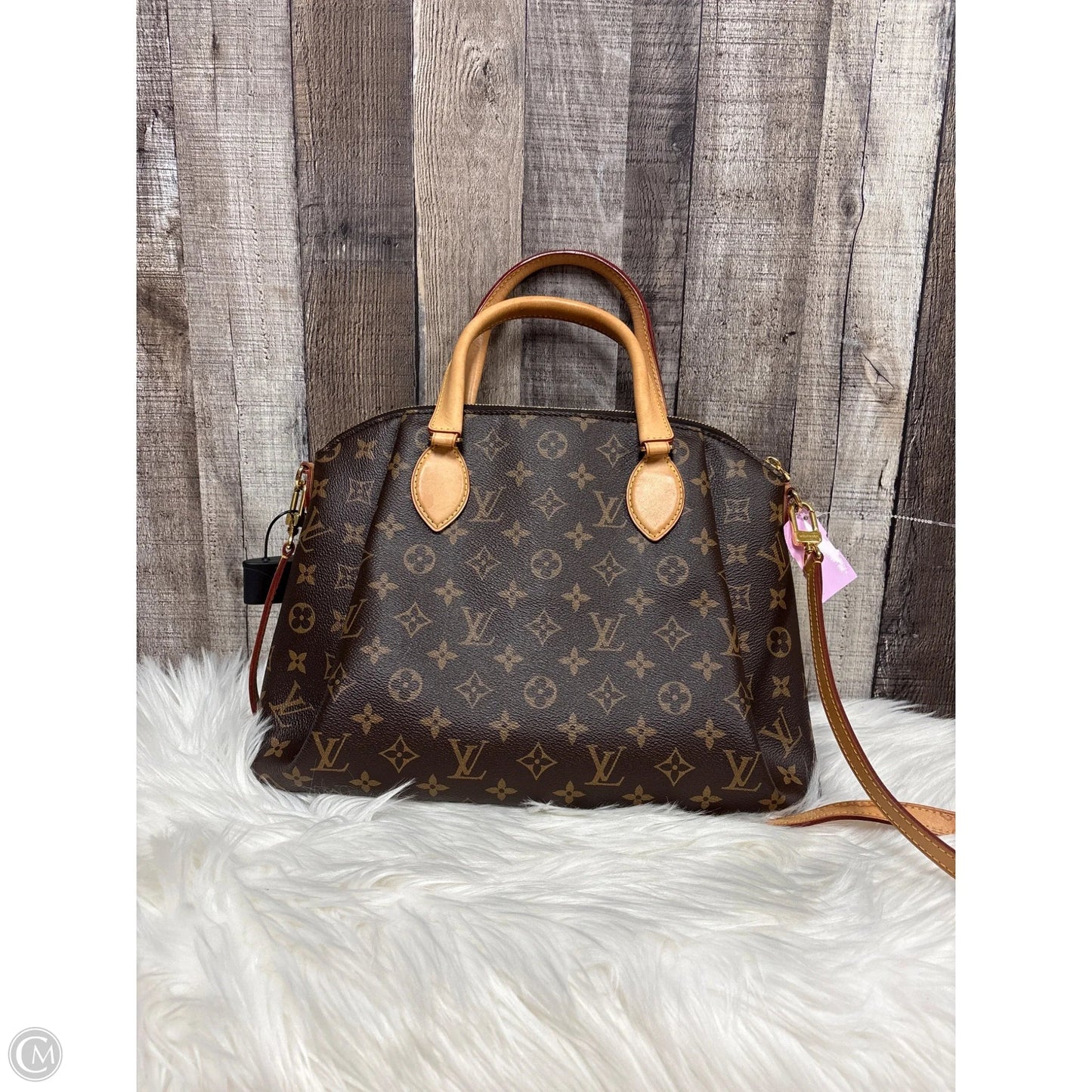 Handbag Luxury Designer By Louis Vuitton, Size: Medium