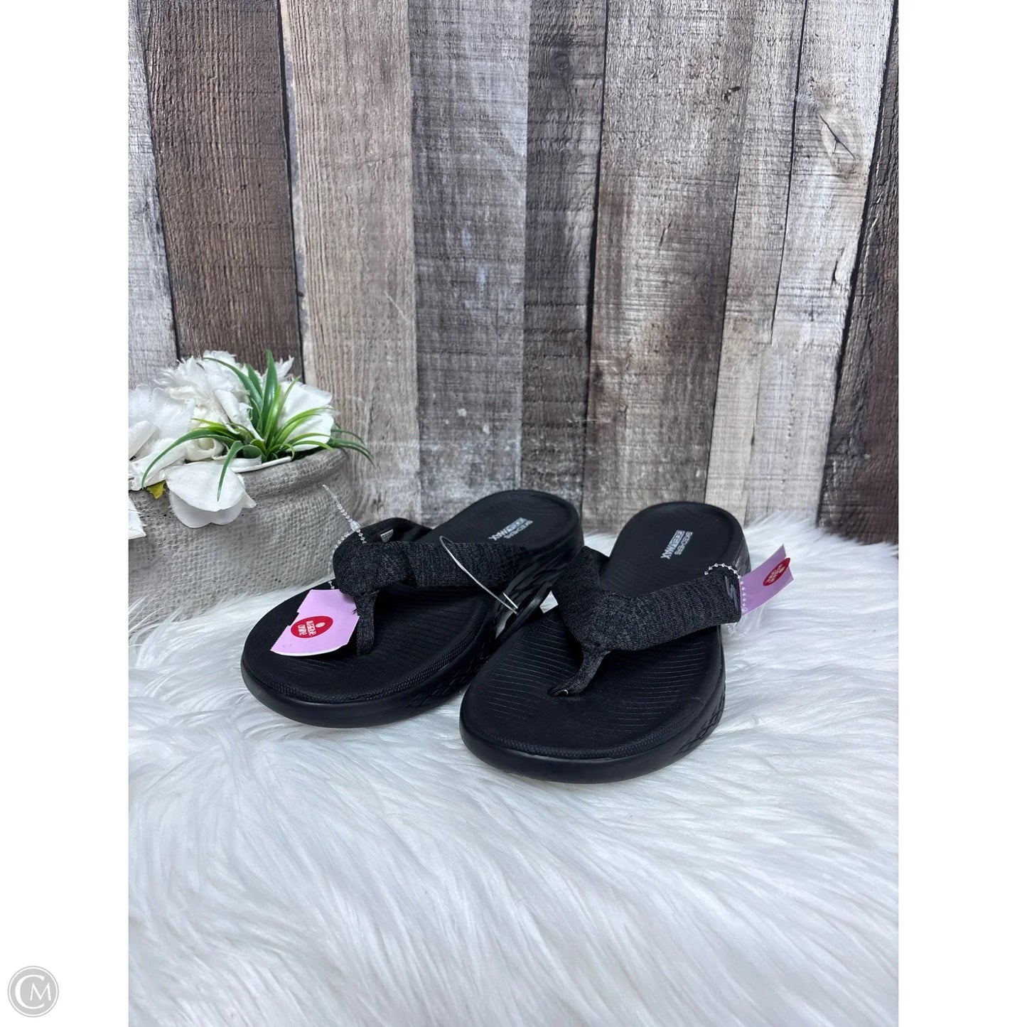 Sandals Flats By Skechers In Black, Size: 9