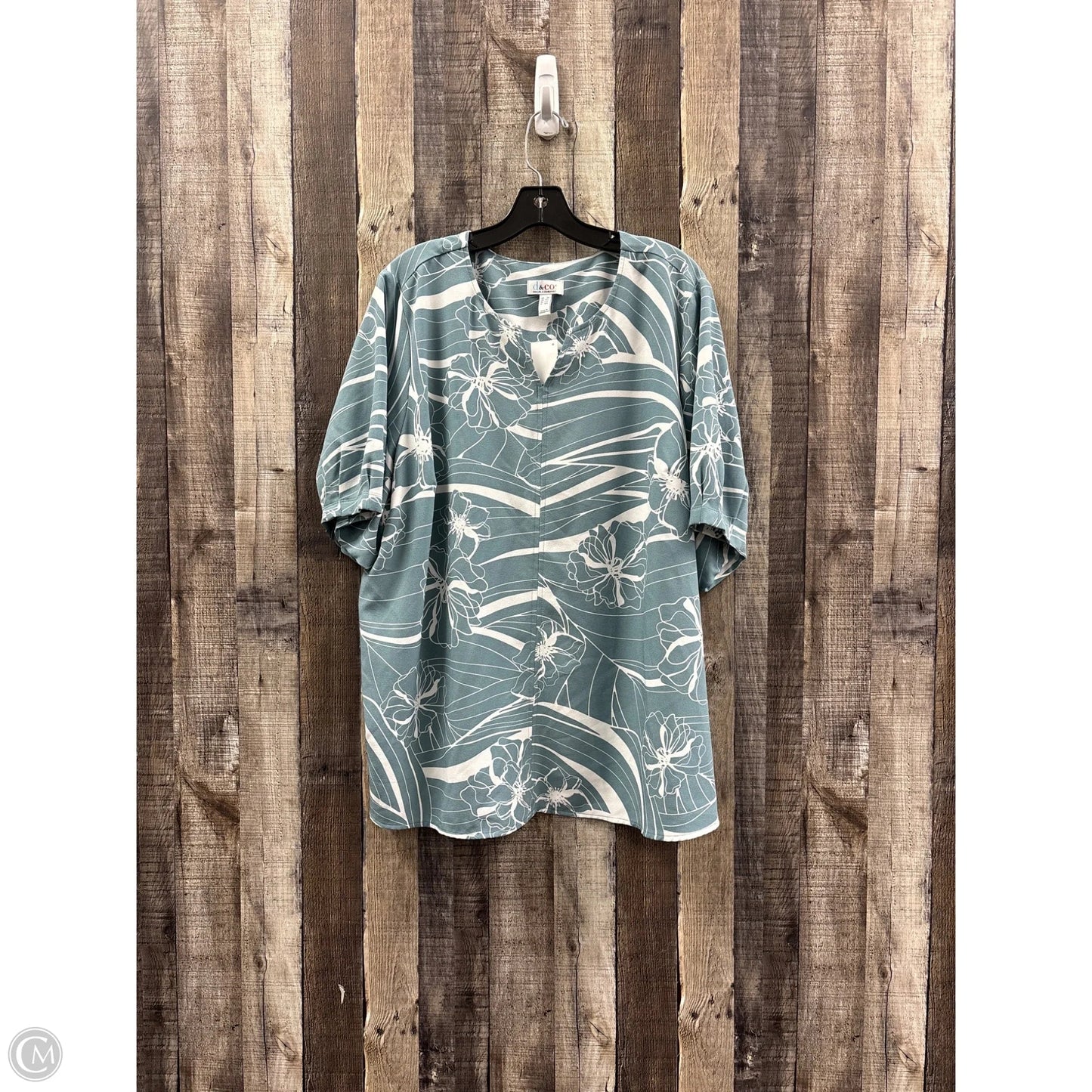 Top Short Sleeve By D&co. In Blue & White, Size: 2x