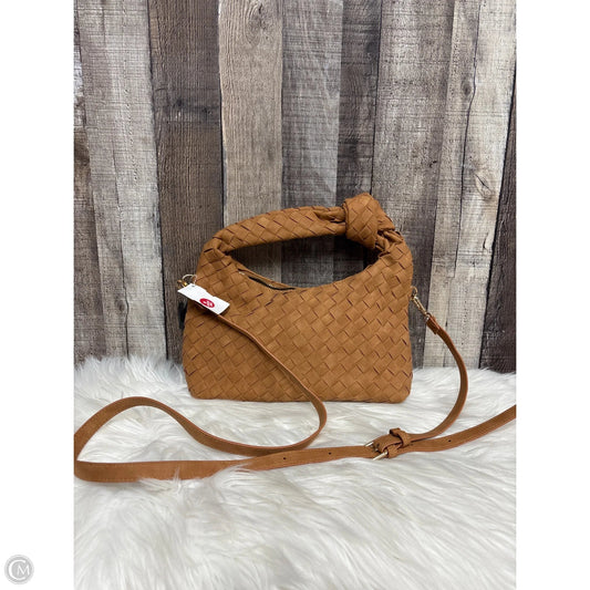 Crossbody By Cmf, Size: Medium