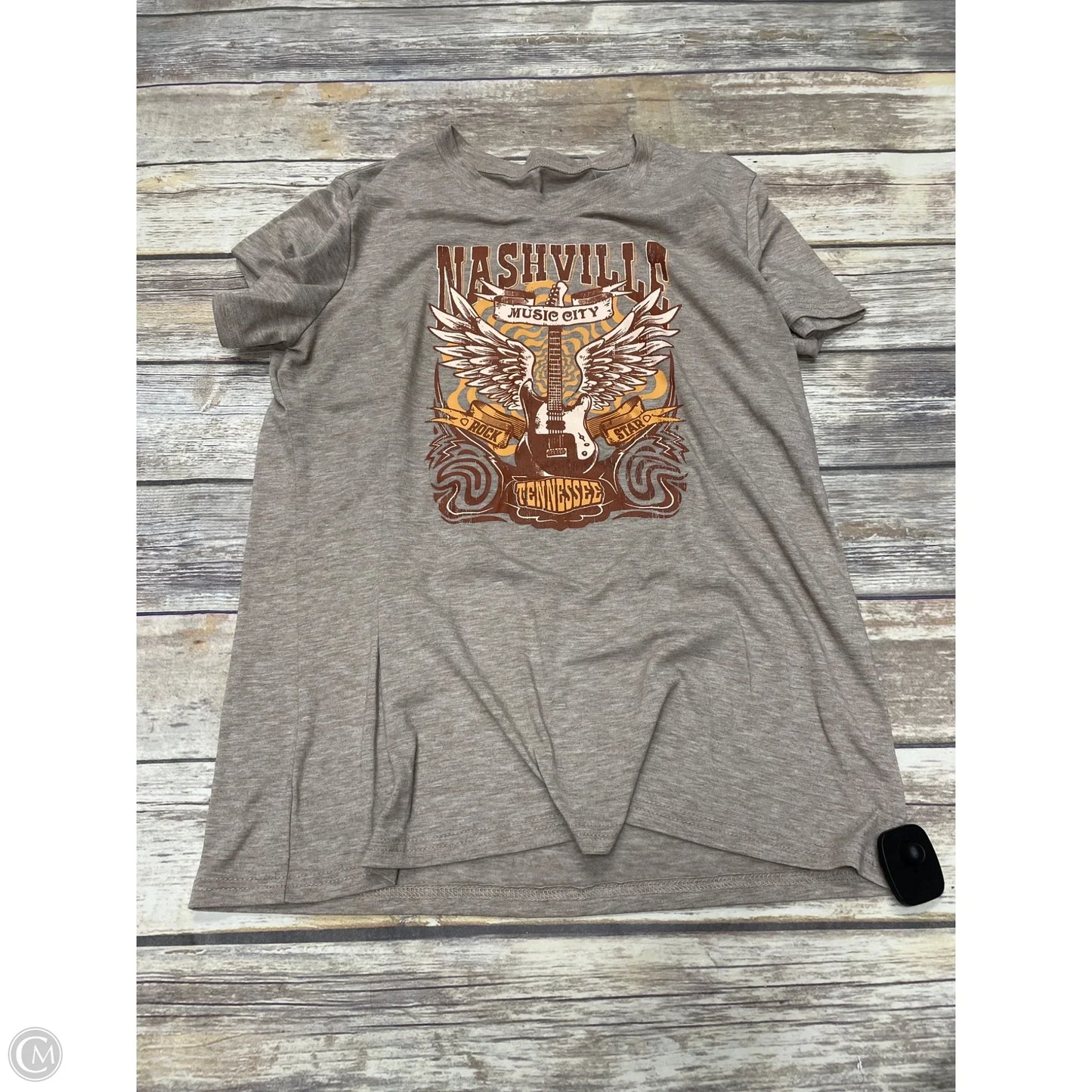 Top Short Sleeve By Cme In Tan, Size: L