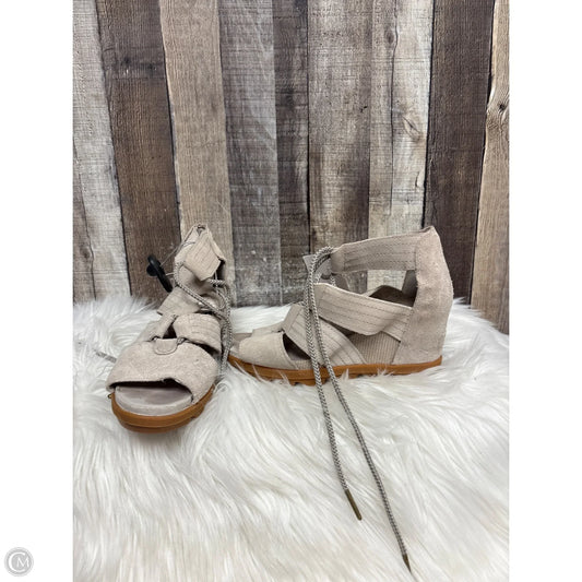 Sandals Heels Wedge By Sorel In Taupe, Size: 7.5