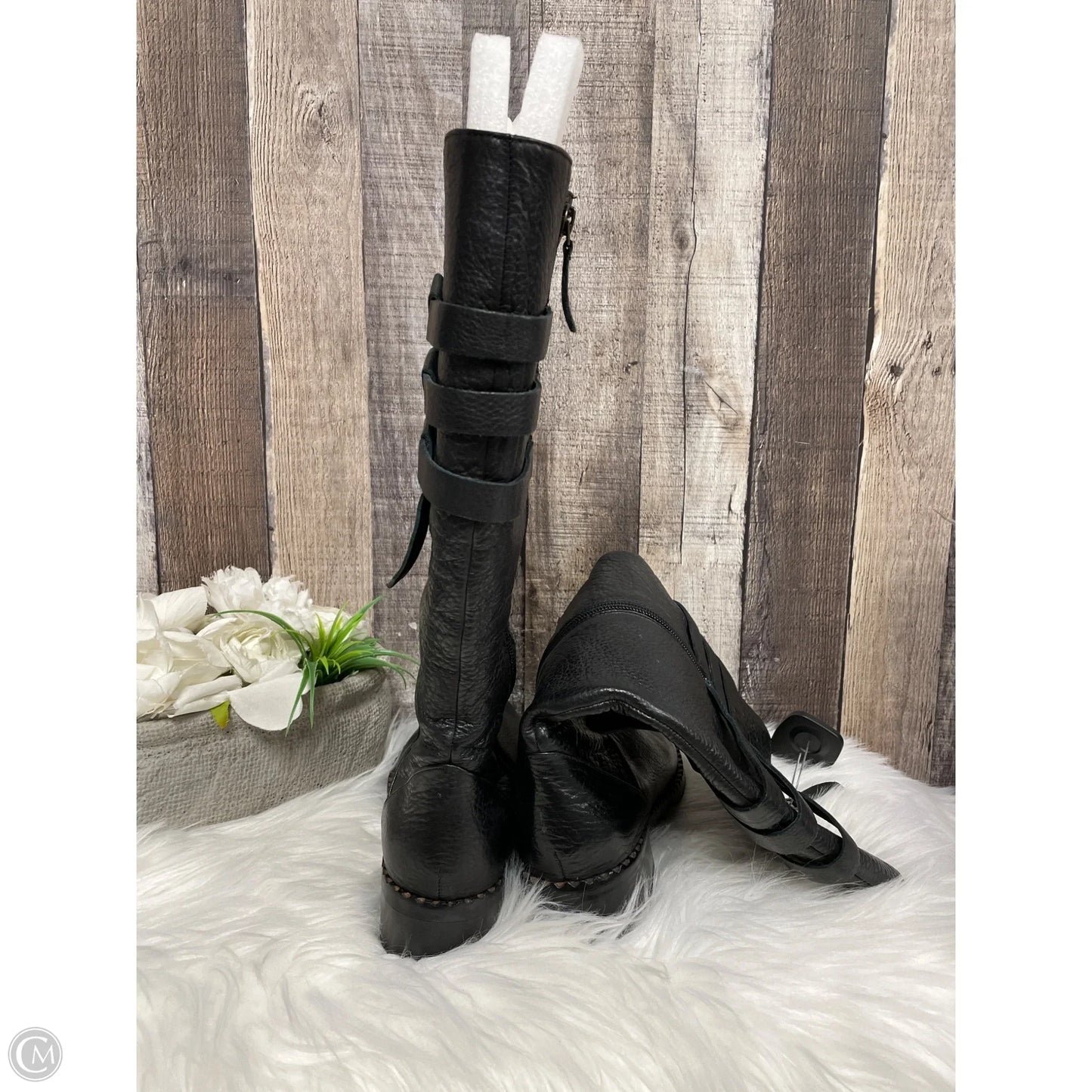 Boots Knee Flats By Gentle Souls In Black, Size: 7.5